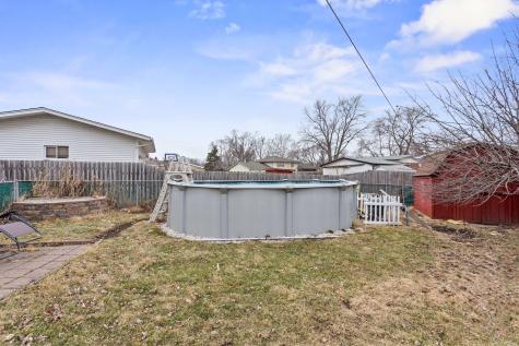 507 West Arquilla Drive Glenwood IL 60425