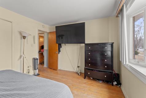 507 West Arquilla Drive Glenwood IL 60425