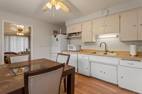 507 West Arquilla Drive Glenwood IL 60425