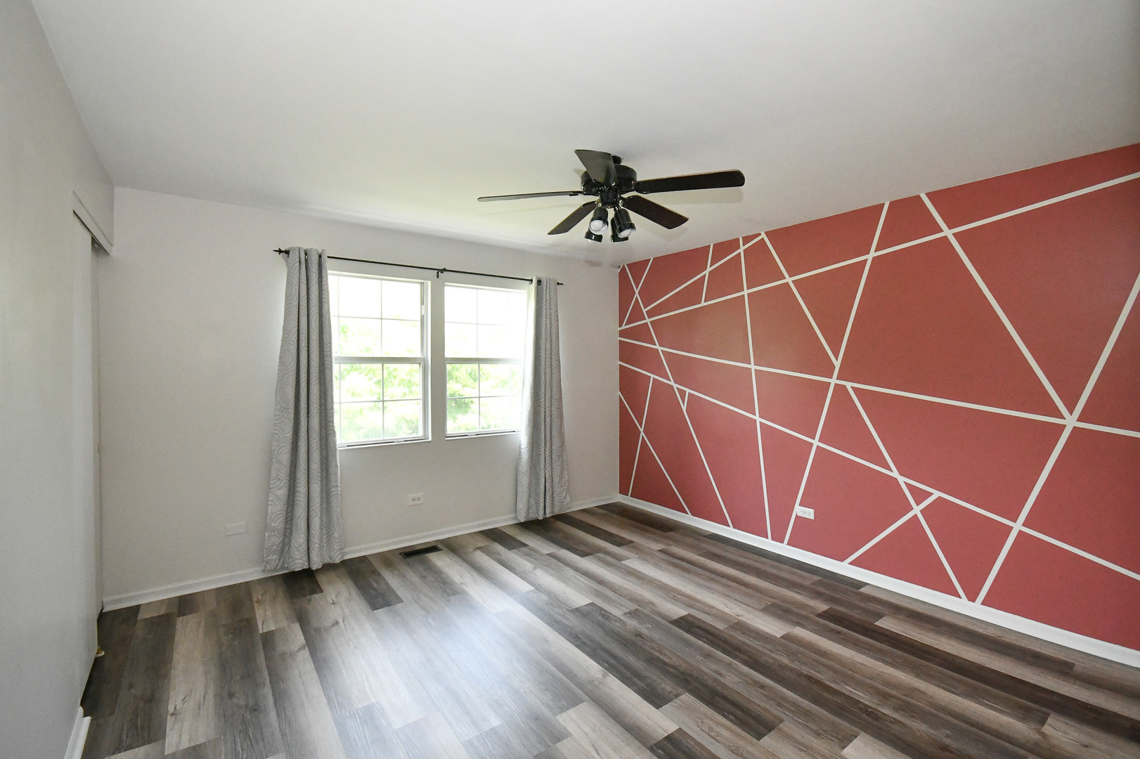 121 Cammeron Court Aurora IL 60504