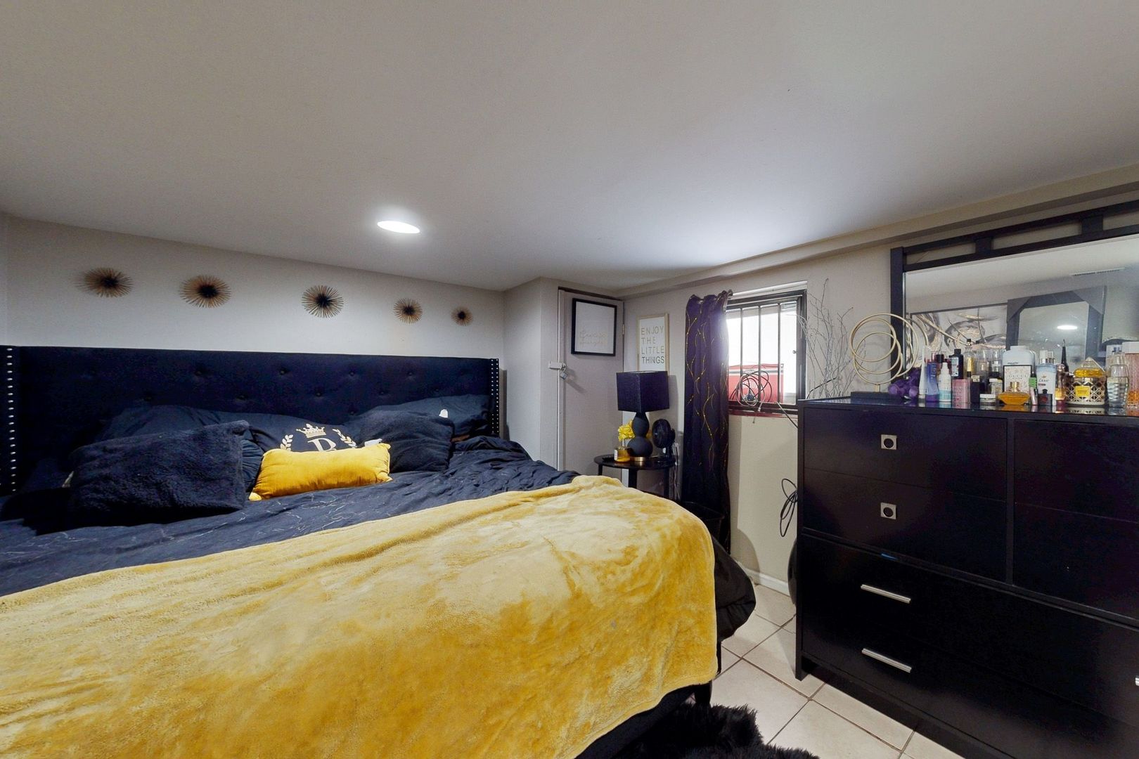 9516 South Yale Avenue Chicago IL 60628