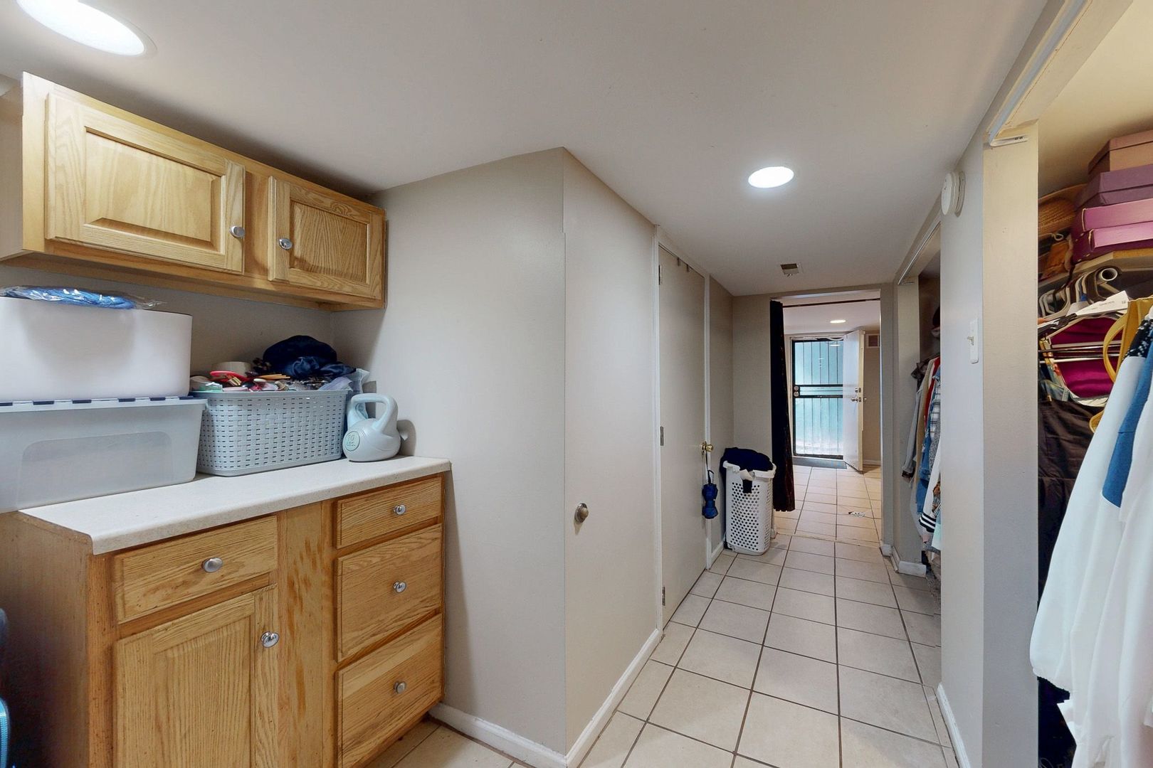 9516 South Yale Avenue Chicago IL 60628