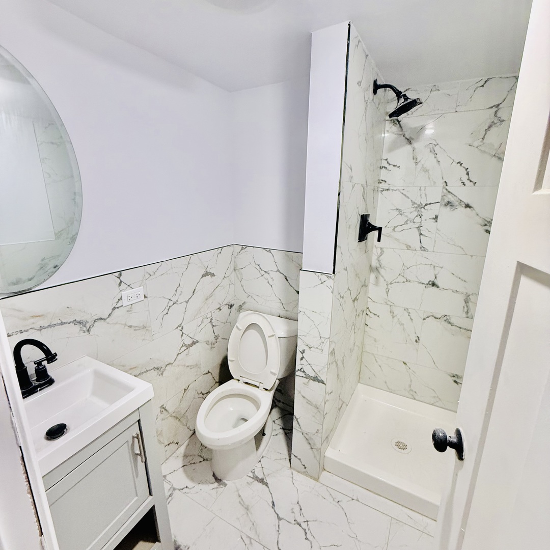 8640 South Blackstone Avenue Chicago IL 60619