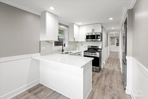 11630 South May Street Chicago IL 60643