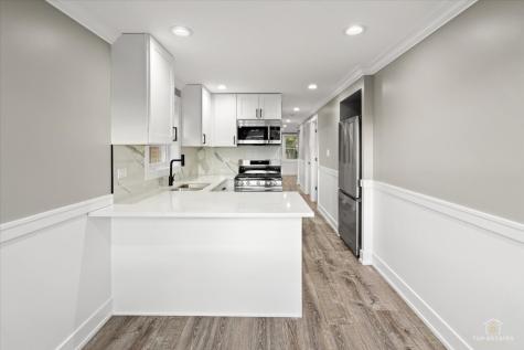 11630 South May Street Chicago IL 60643