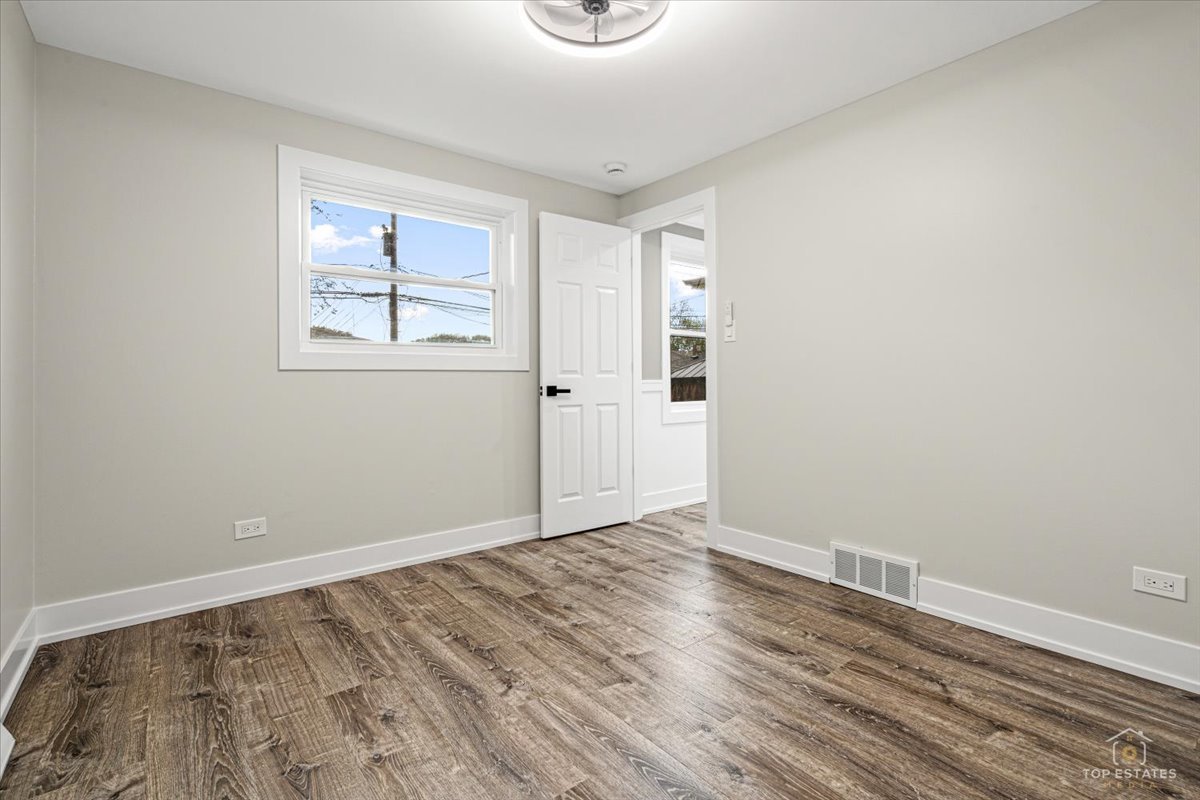 11630 South May Street Chicago IL 60643