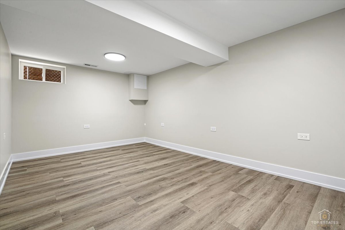 11630 South May Street Chicago IL 60643