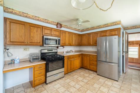698 North 2853rd Road Lasalle IL 61301