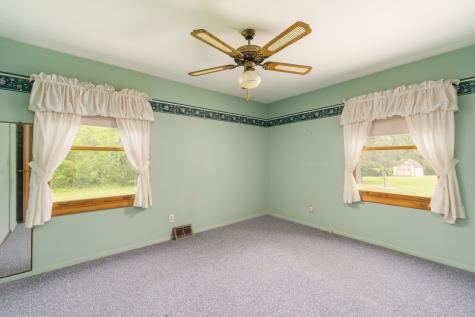 698 North 2853rd Road Lasalle IL 61301