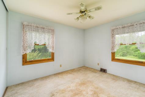 698 North 2853rd Road Lasalle IL 61301