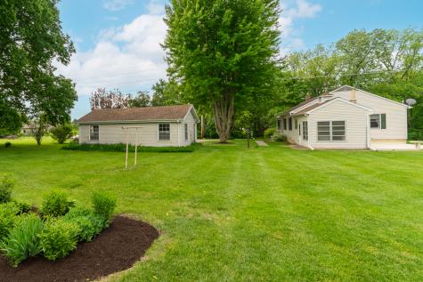 698 North 2853rd Road Lasalle IL 61301