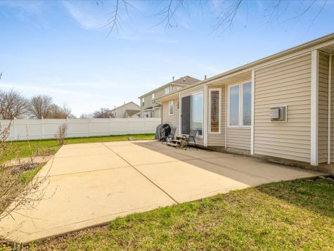 2170 Burnett Drive Belvidere IL 61008