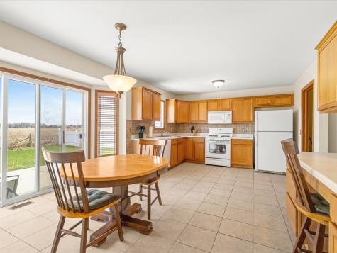 2170 Burnett Drive Belvidere IL 61008