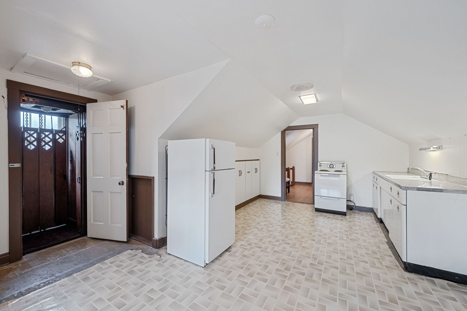 6235 North Newcastle Avenue Chicago IL 60631