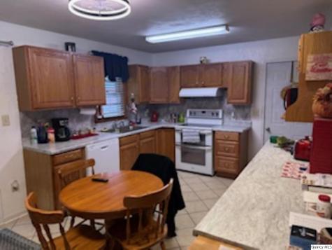 424 Noel Court Quincy IL 62305