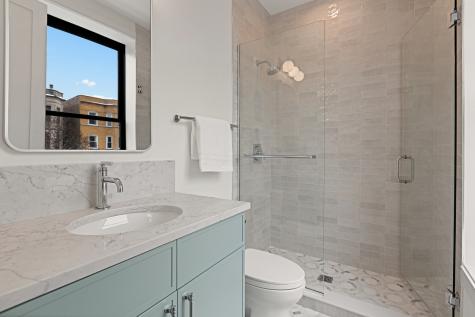 3711 North Magnolia Avenue Chicago IL 60613