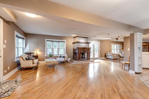 630 Whitney Avenue Winthrop Harbor IL 60096