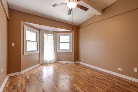 630 Whitney Avenue Winthrop Harbor IL 60096