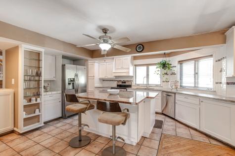 630 Whitney Avenue Winthrop Harbor IL 60096