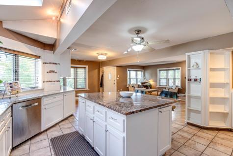630 Whitney Avenue Winthrop Harbor IL 60096