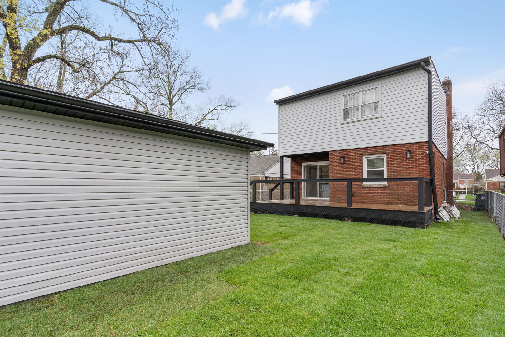 5232 Greenwood Street Skokie IL 60077