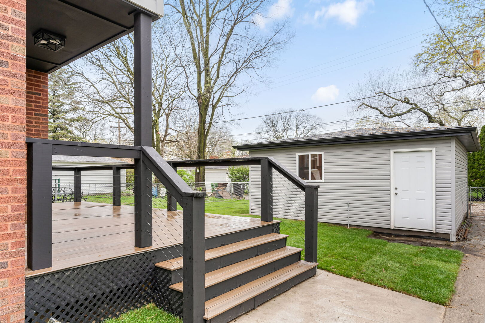 5232 Greenwood Street Skokie IL 60077