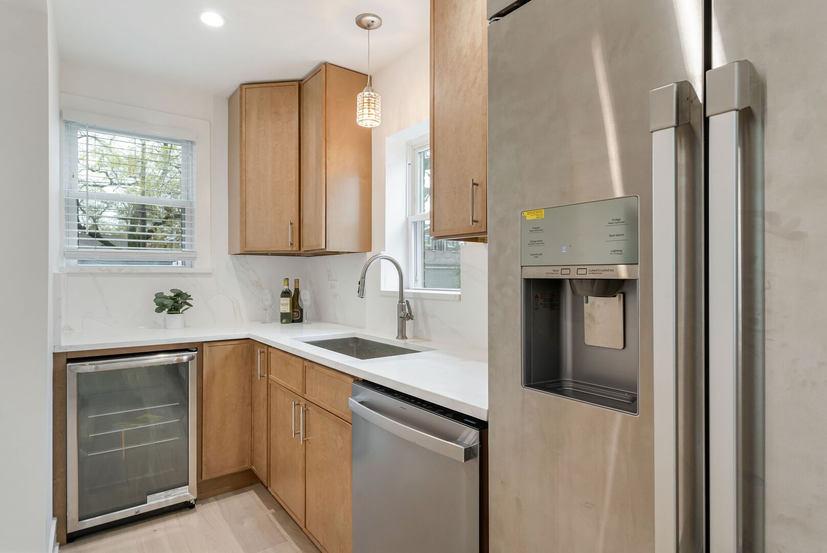 5232 Greenwood Street Skokie IL 60077