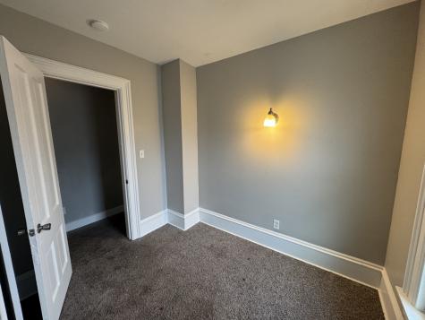 1155 12TH Avenue Moline IL 61265