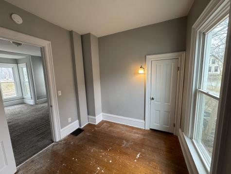 1155 12TH Avenue Moline IL 61265