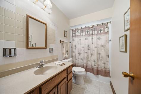 13119 Linder Avenue Crestwood IL 60418