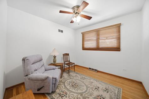 13119 Linder Avenue Crestwood IL 60418