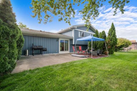 18443 De Jong Lane Lansing IL 60438