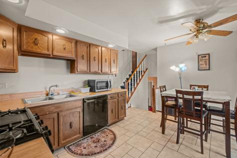 18443 De Jong Lane Lansing IL 60438