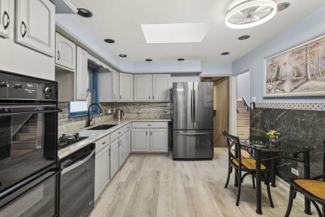 13064 South 71st Avenue Palos Heights IL 60463