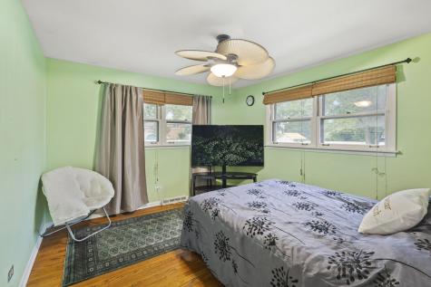 13064 South 71st Avenue Palos Heights IL 60463