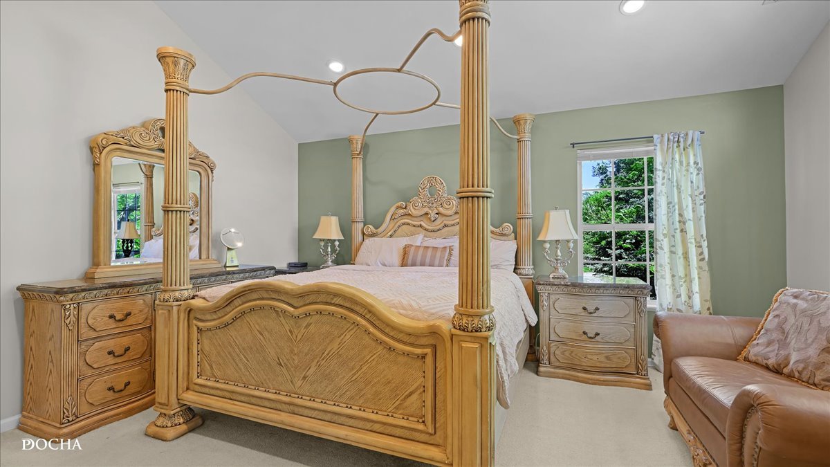 386 Jamestown Court Aurora IL 60502