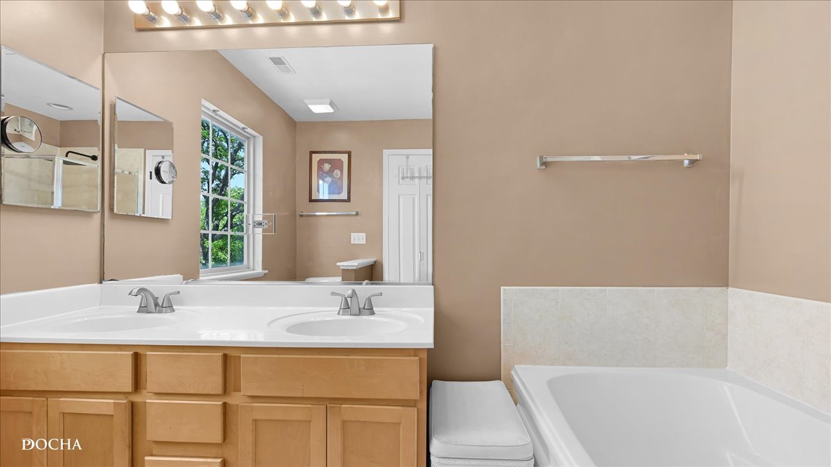 386 Jamestown Court Aurora IL 60502