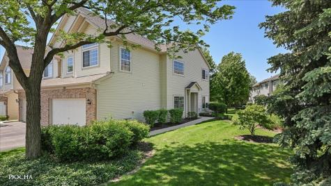 386 Jamestown Court Aurora IL 60502