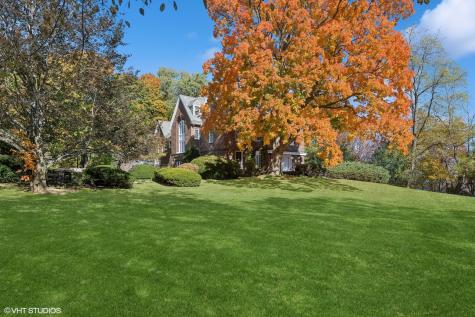 111 Mayflower Road Lake Forest IL 60045