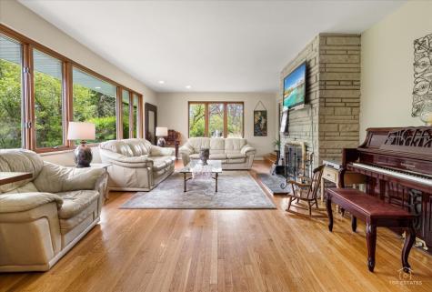 22446 North Old Barrington Road N North Barrington IL 60010