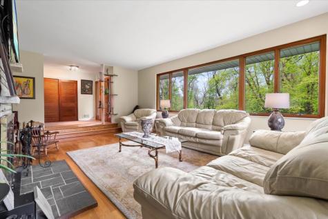 22446 North Old Barrington Road N North Barrington IL 60010