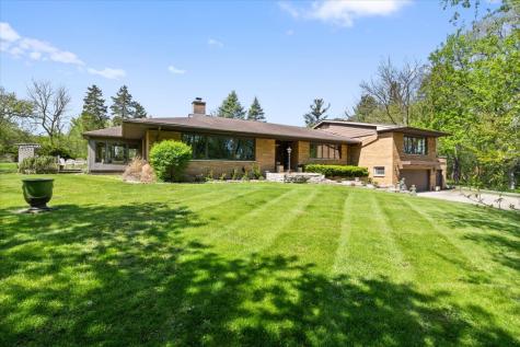 22446 North Old Barrington Road N North Barrington IL 60010