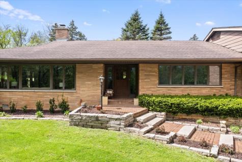 22446 North Old Barrington Road N North Barrington IL 60010