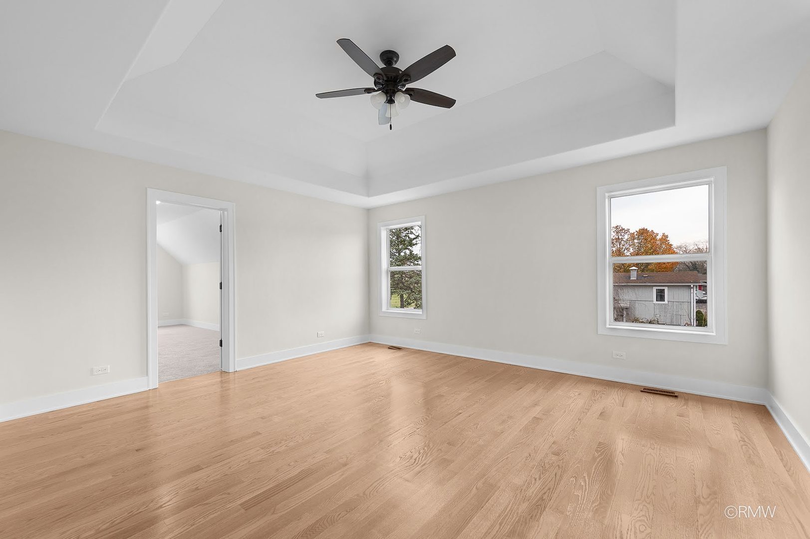 25W275 Doris Avenue Carol Stream IL 60188