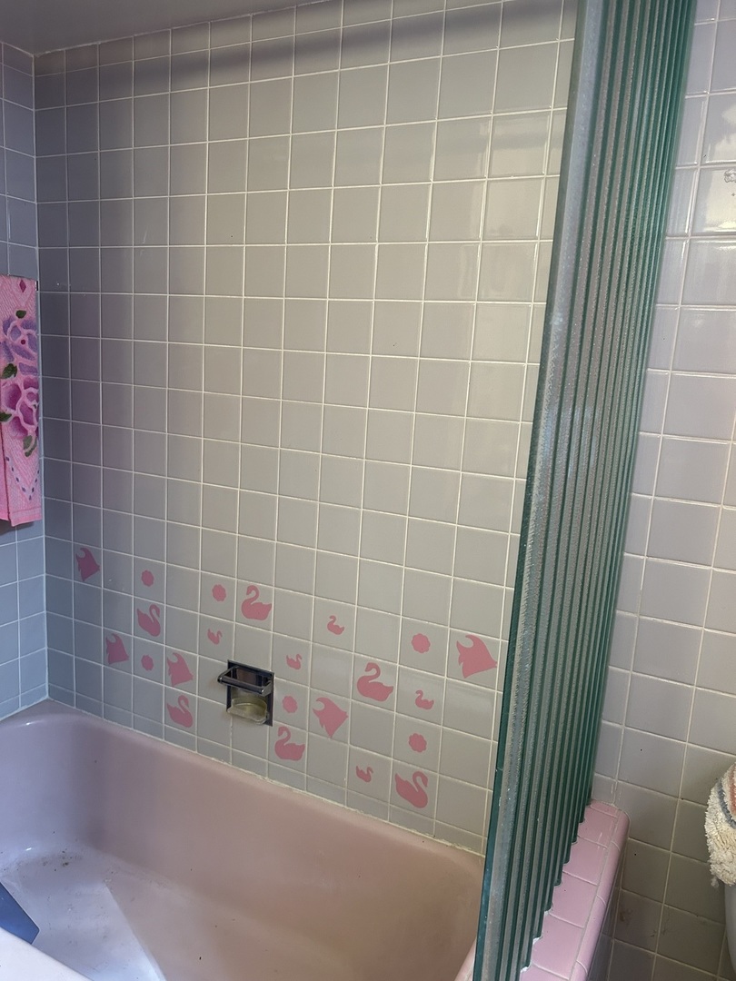 7130 South Richmond Street Chicago IL 60629