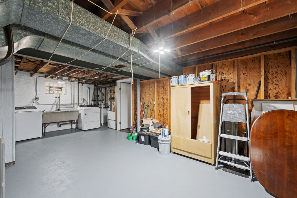 11038 South Avenue N Chicago IL 60617