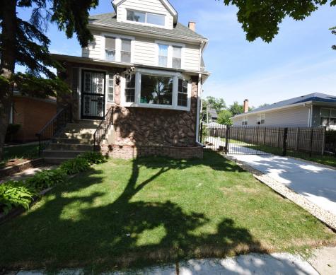 407 South 20th Avenue Maywood IL 60153