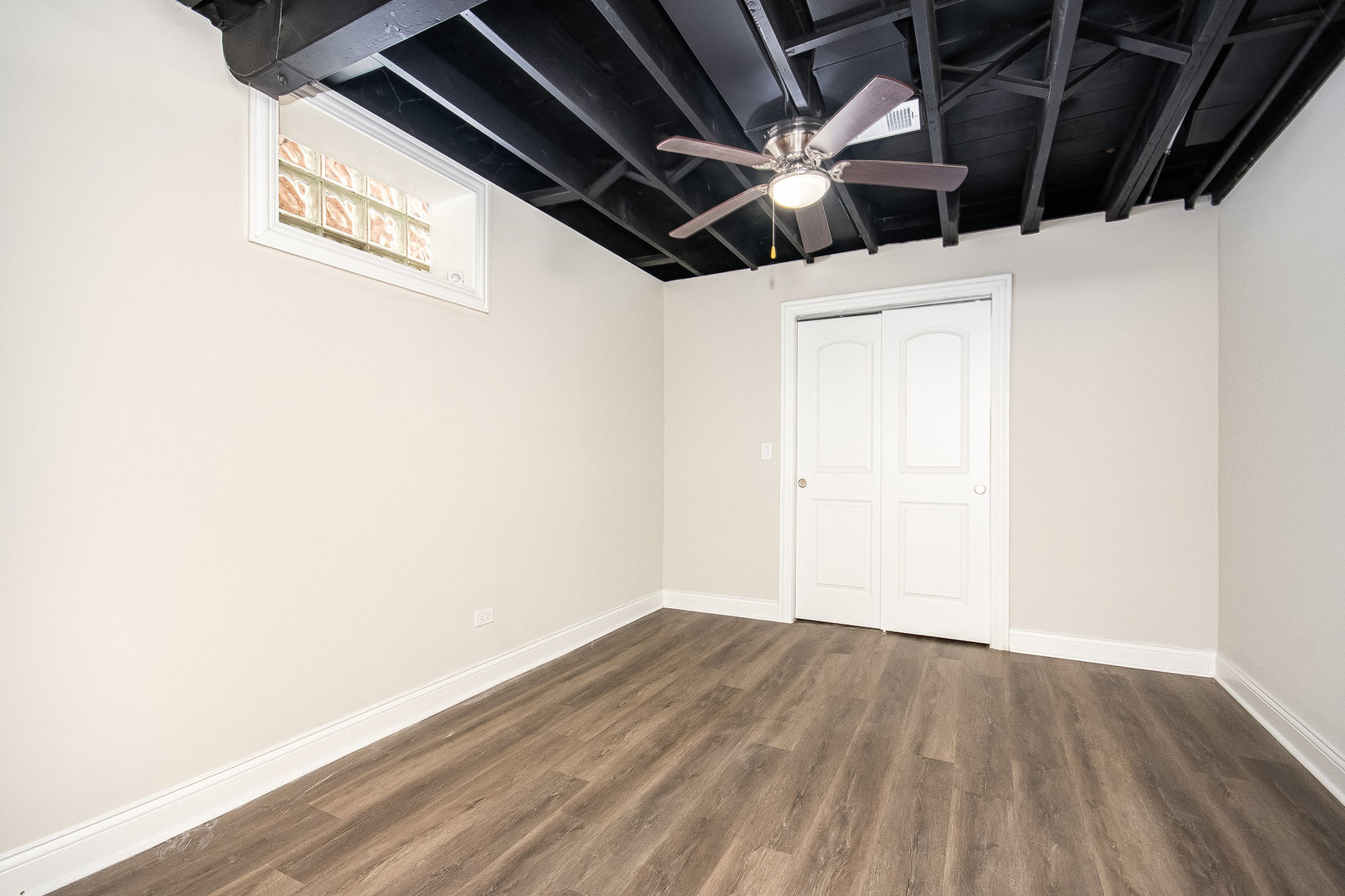 2412 East 91st Street Chicago IL 60617