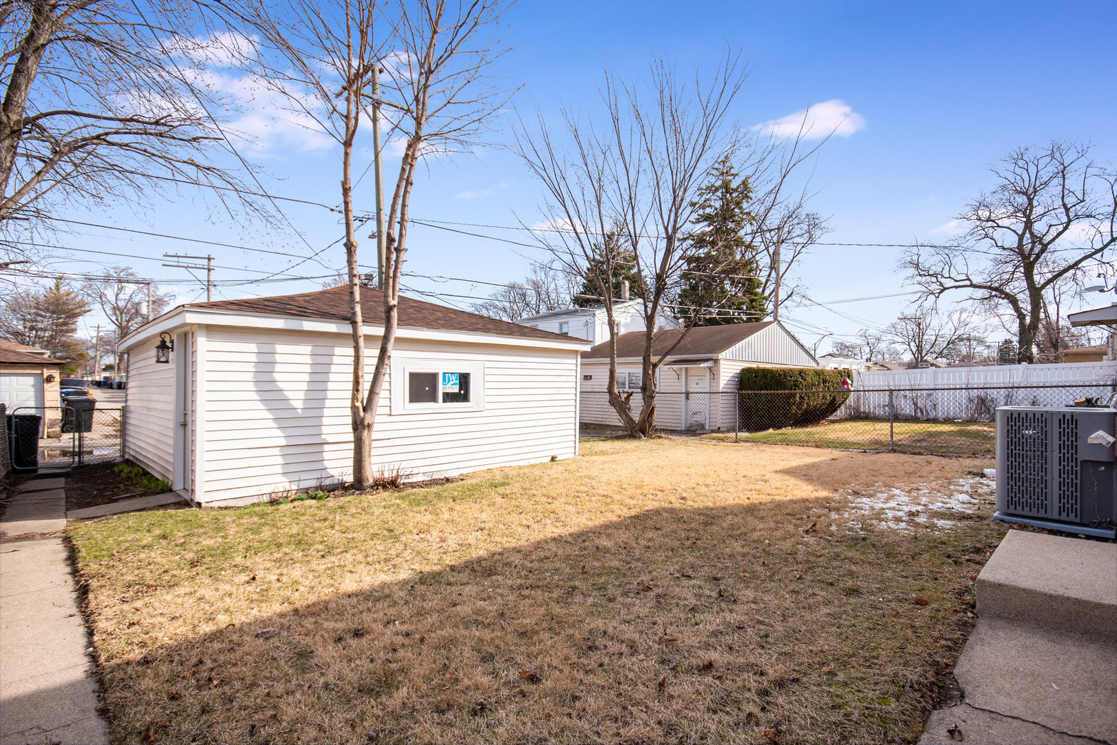 2412 East 91st Street Chicago IL 60617