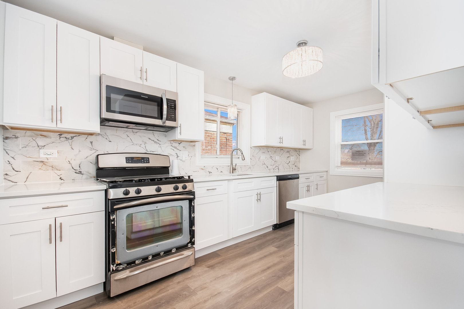 2412 East 91st Street Chicago IL 60617